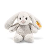 Steiff Hoppie Hase 18 cm hellgrau, Plüschtier Hase mit Schlappohren, Soft Cuddly Friends, flauschiges Stofftie Kuscheln