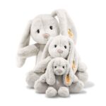 Steiff Hoppie Hase 18 cm hellgrau, Plüschtier Hase mit Schlappohren, Soft Cuddly Friends, flauschiges Stofftie Kuscheln – Bild 5